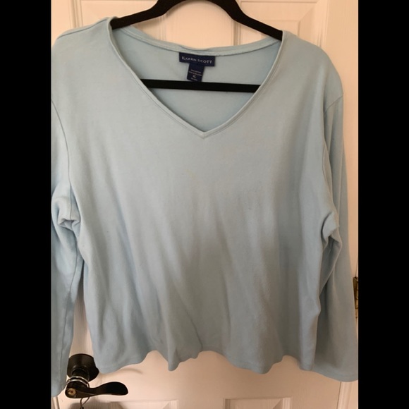 Karen Scott Tops - ❄️❄️❄️ TOP by KAREN SCOTT ❄️❄️❄️